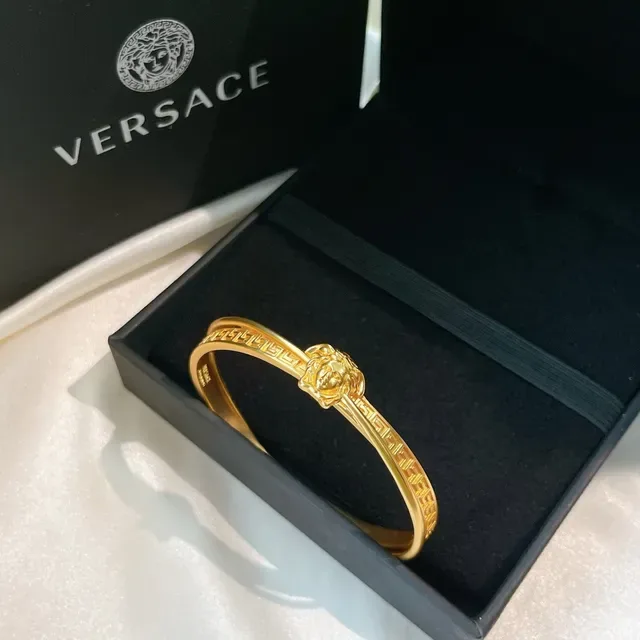 Versace 格雷卡 奥德赛 墨杜莎头 金色调手镯 2