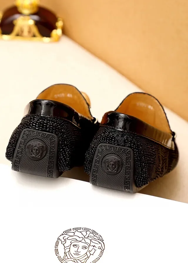 Versace Medusa Black Gold Head Hardware Croc-Embossed Leather Loafer 8
