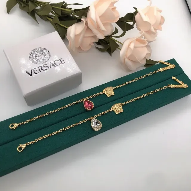 Versace Medusa 金色透明链头形魅力手链 2
