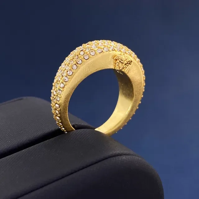 Versace Medusa Bague Or avec Pierres Pavé Bande Large 4