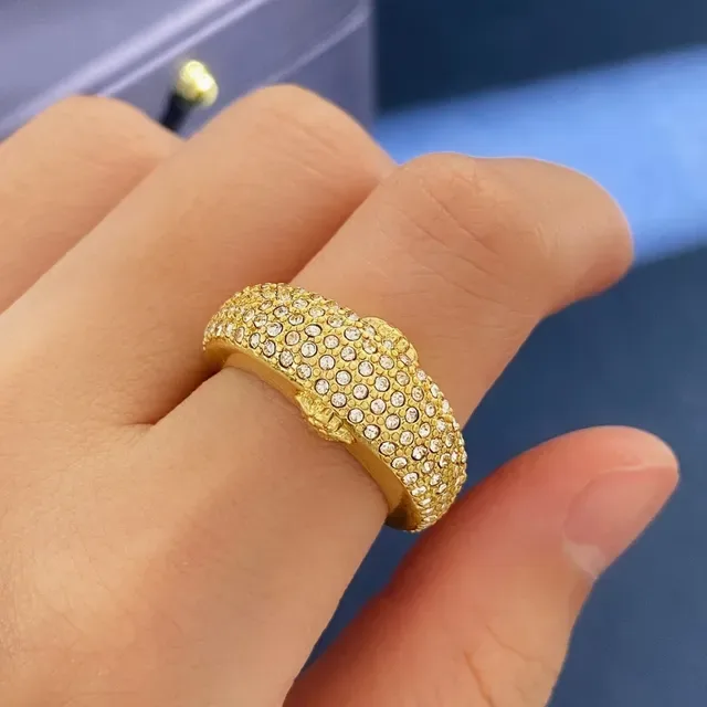 Versace Medusa Bague Or avec Pierres Pavé Bande Large 5