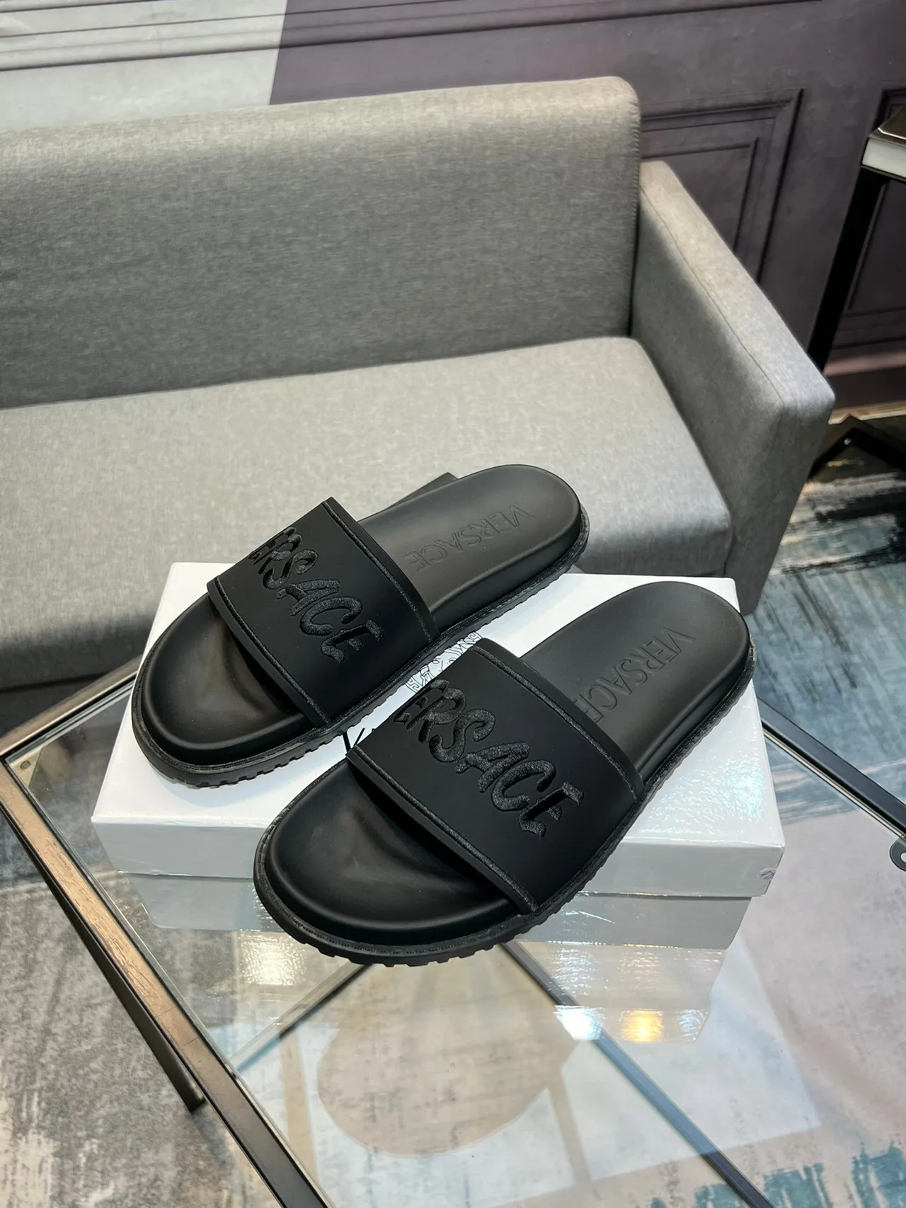 Versace Odissea Pantoufle noire en caoutchouc moulé 3