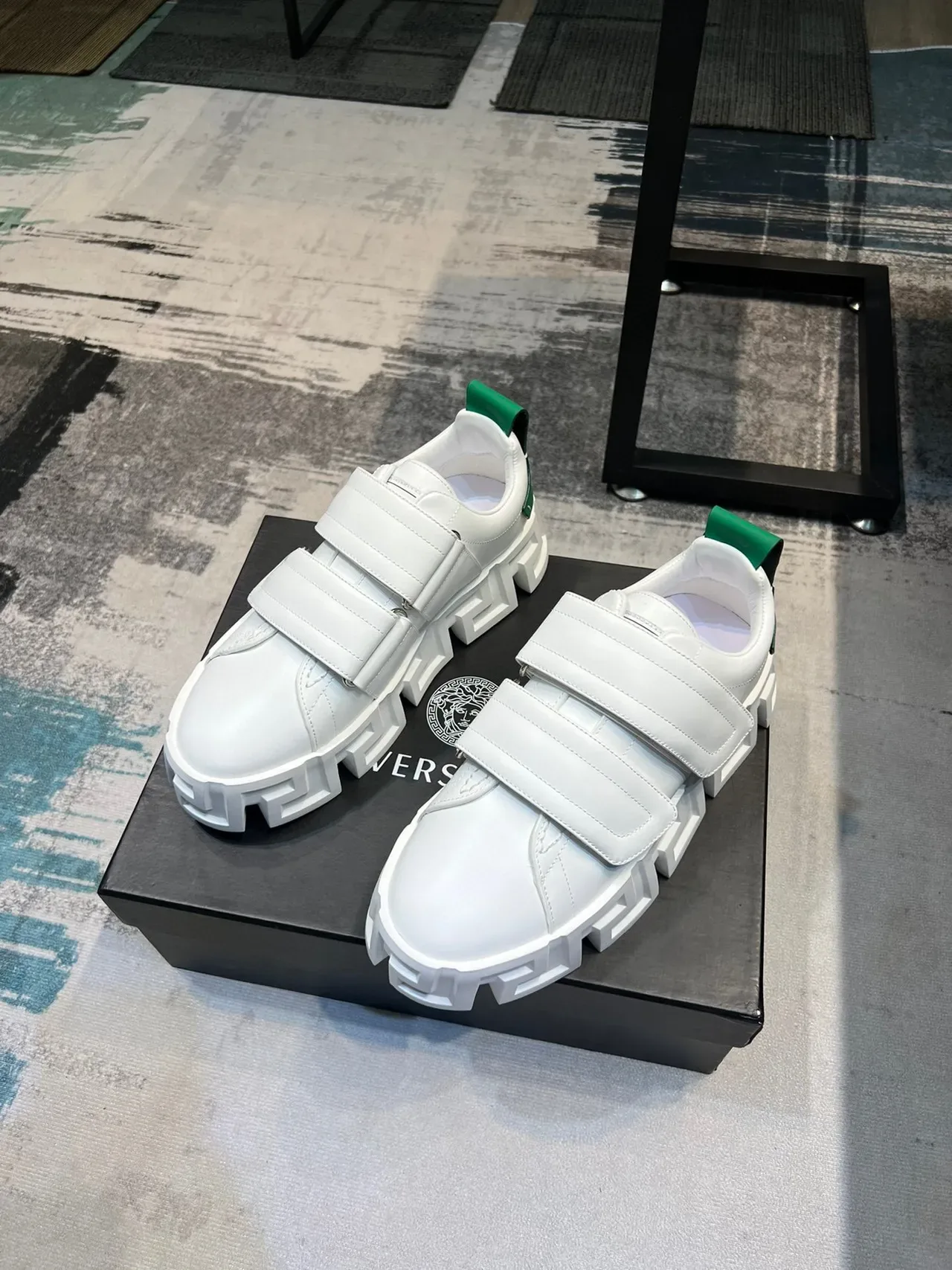 Versace सफेद हरा प्लेटफॉर्म वेलक्रो स्ट्रैप क्लोजर चंकी स्नीकर्स 6
