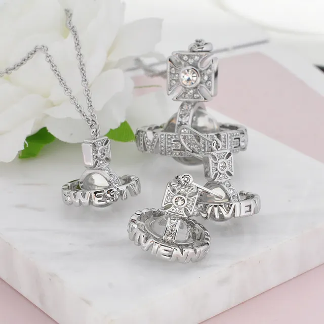 Vivienne Westwood معلق أورب كلاسيكي Silver-Tone قلادة 3