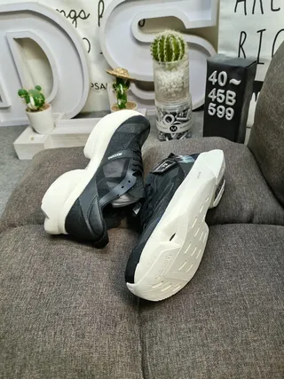 Y-3 Future Racer Pro 1 Lightstrike Pro Periwinkle लाइफस्टाइल स्नीकर 6