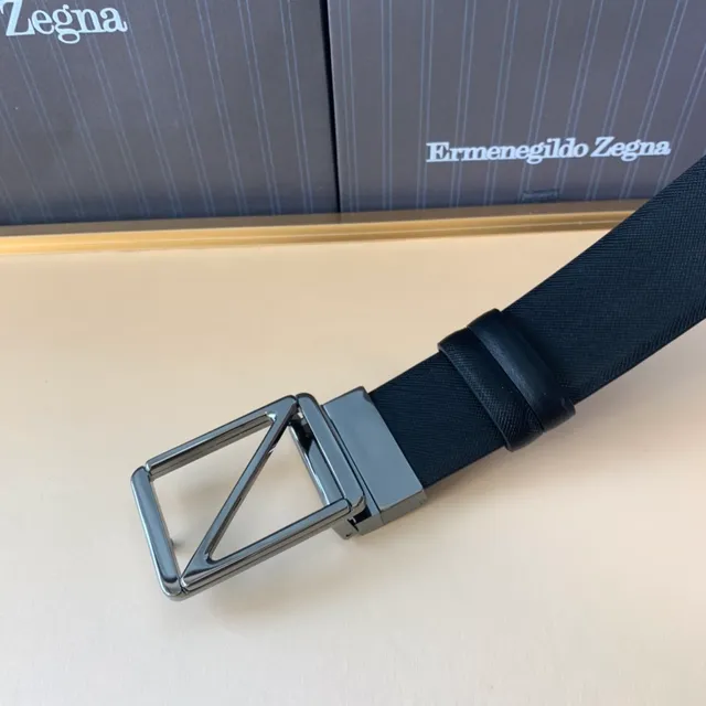 Ermenegildo Zegna Ceinture en cuir noire argentée texturée polie géométrique avec boucle 4