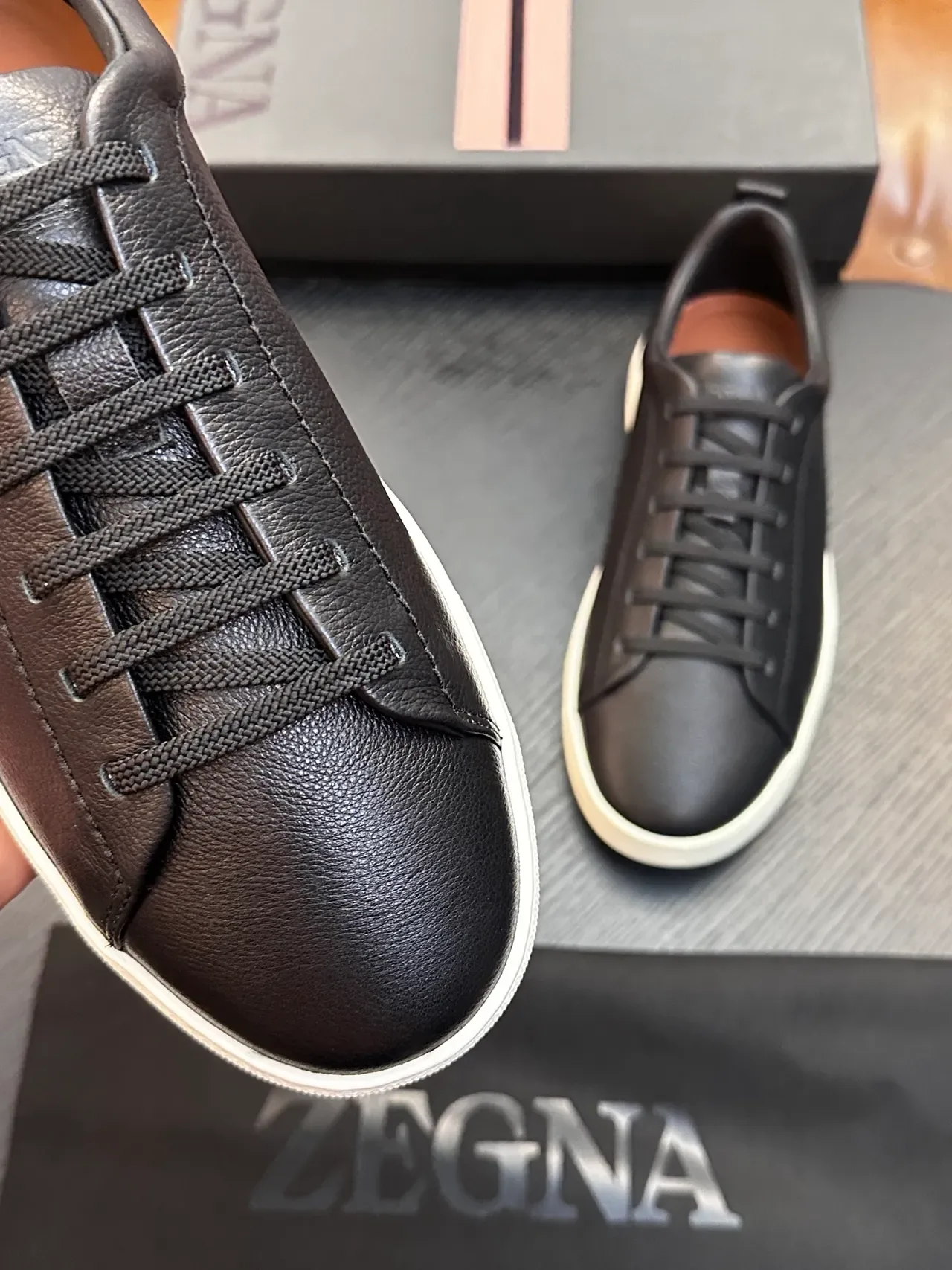 Zegna 黑色粒面皮革生活方式运动鞋 4