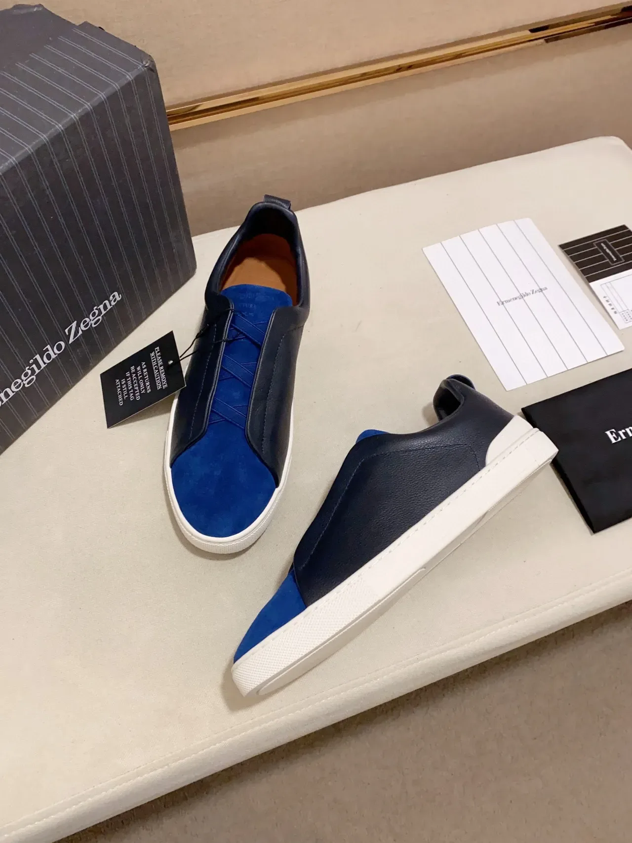 Zegna Zapatillas Slip-On Dos Tonos Navy y Azul Cuero y Ante 4