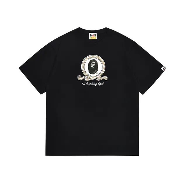 تي شيرت A Bathing Ape بطباعة جرافيك ياقة دائرية قصة فضفاضة 3