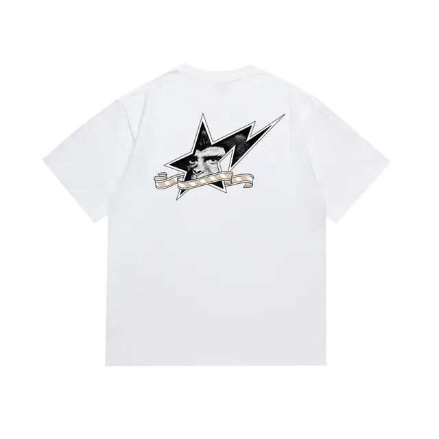 تي شيرت A Bathing Ape بطباعة جرافيك ياقة دائرية قصة فضفاضة 4