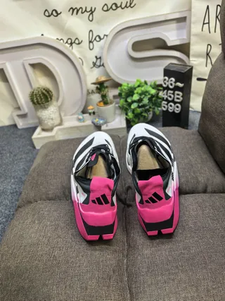 Adidas Adizero Lightstrike Pro White Black Pink दौड़ जूते 8