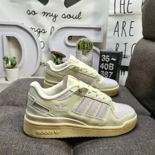 Adidas سنيكرز لايف ستايل بيج وردي كولار مبطن low-top