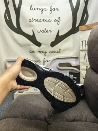 Adidas Tênis chunky pretos bege sola intermediária malha e sobreposição sintética upper 13