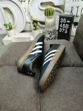 Adidas Black White Low-Top Suede-Leather Mix Lifestyle Sneakers 6