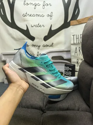 Adidas Blue Gray Gradient Knit Upper Sculpted White Midsole Running Shoes 5