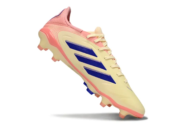 Adidas Copa Pure गोलापি ও ক্রিম ফার্ম গ্রাউন্ড ফুটবল জুতো 2