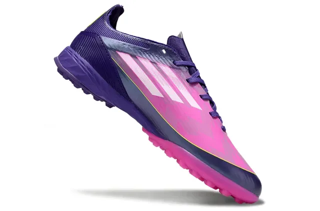Adidas F50 Morado Rosa Zapatos de fútbol sintéticos low-cut con tacos cónicos para césped 9
