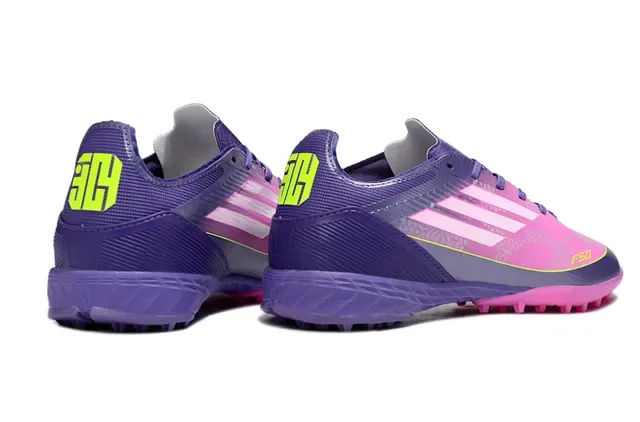 Adidas F50 Morado Rosa Zapatos de fútbol sintéticos low-cut con tacos cónicos para césped 13