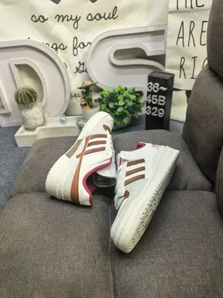 Adidas Forum Low Off-White Brown Red sneakers lifestyle 6