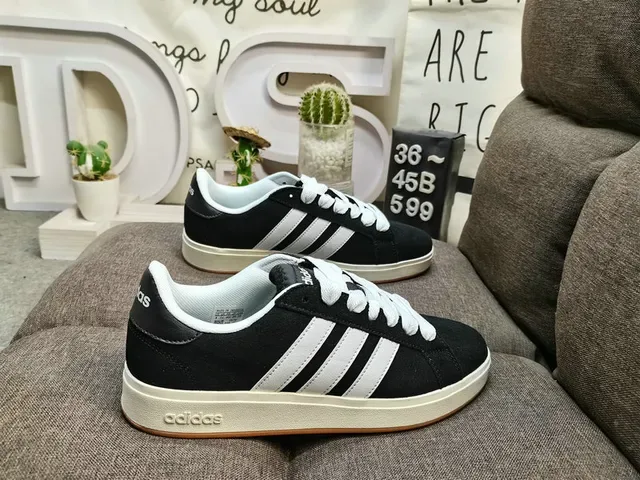 Adidas Gray Beige Low-Top Suede-Textured Upper Lifestyle Sneakers 11