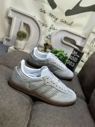 Adidas Cinza Marrom Croc-Embossed Upper Gum Rubber Sole Lifestyle Sneakers 9