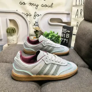 Adidas 灰绿 低帮 系带 纹理 三条纹 侧面板 生活方式运动鞋