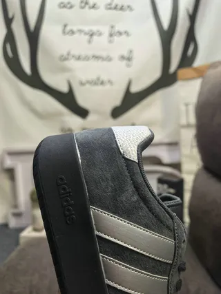 Adidas Tênis Lifestyle Cinza Prata Superior de Camurça Painel Lateral Três Listras 3