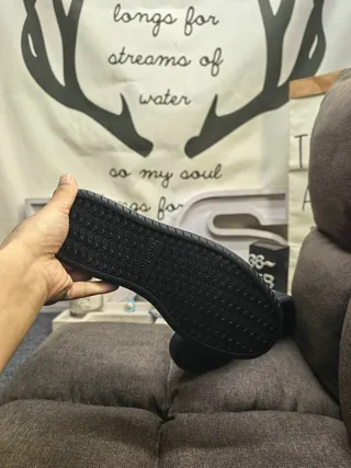 Adidas Tênis Lifestyle Cinza Prata Superior de Camurça Painel Lateral Três Listras 4