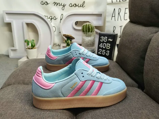 Adidas أحذية رياضية أخضر وبني جلد ناعم علوي ثلاث شرائط أسلوب حياة 21