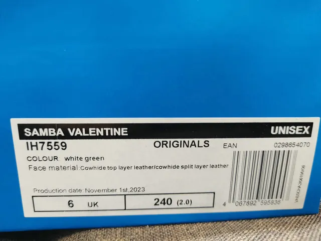 Adidas أحذية رياضية أخضر وبني جلد ناعم علوي ثلاث شرائط أسلوب حياة 22