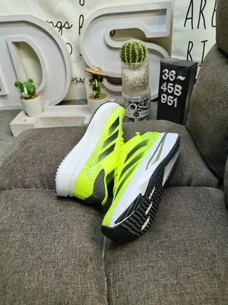 Adidas Lightstrike Pro Yellow Black Neon Engineered Mesh Three-Stripe Overlay Running Shoes 6