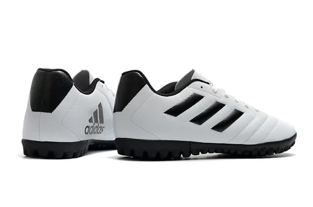 Adidas 海军绿 低帮 系带 模压外底 草地足球鞋 18
