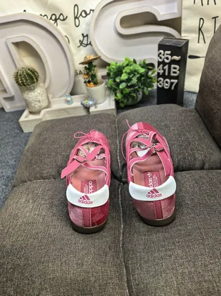 Adidas Chaussures Lifestyle Daim Rose avec sangle par-dessus la langue 8