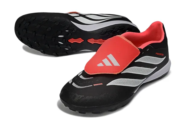 Adidas Predator काला लाल कम-कट सिंथेटिक अपर टर्फ फुटबॉल जूते 13