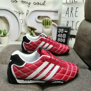 Adidas Rouge Noir Matelassé Couturé Diamant Haut Trois Rayures Blanches Sneakers Lifestyle