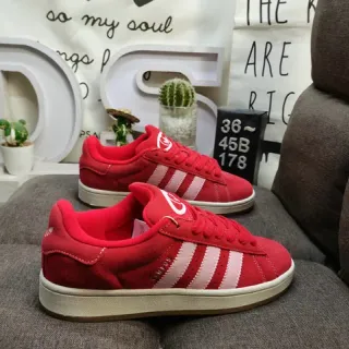 Adidas أحذية رياضية أحمر وردي منخفض القمة من جلد الزباد الجزء العلوي أسلوب الحياة