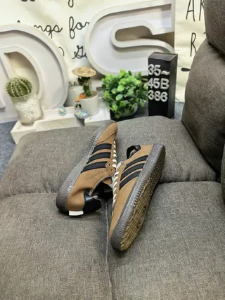 Adidas Samba Brown and Black Leather Lifestyle Sneakers 6