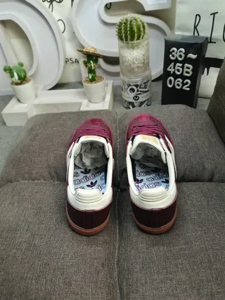 Adidas Samba Burgundy and White Zapatillas Lifestyle 8