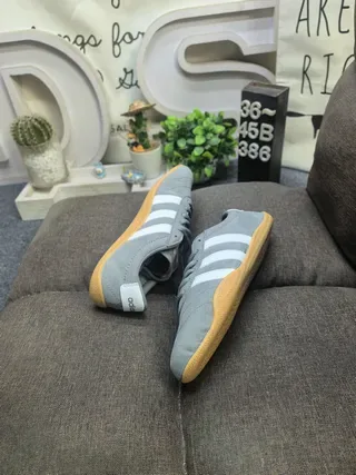 Adidas Samba Gris Blanco Ante Superior Tres Rayas Lifestyle Sneakers 6