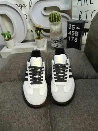 Adidas Samba Off-White y Negro Lifestyle Zapatillas 10