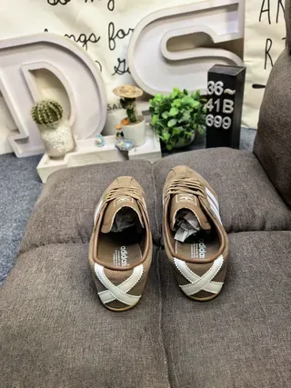 Adidas Samba Tokyo White Black Gold style de vie baskets 8