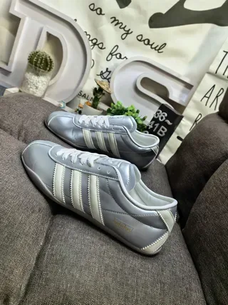Adidas Samba Tokyo White Black Gold style de vie baskets 17