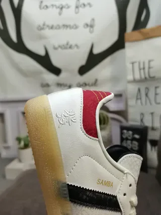 Adidas Samba 白 红 黑 Gum 生活方式运动鞋 3