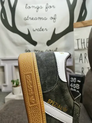 Adidas Spezial ডার্ক গ্রে স্যুড লাইফস্টাইল স্নিকার 3