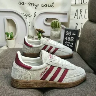 أديداس سبيزيال Off-White و Burgundy حذاء أسلوب حياة