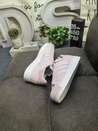 Adidas Superstar Noir et Argent Métallique Sneakers Lifestyle 6