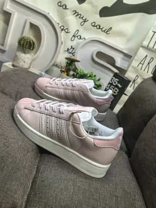 Adidas Superstar Noir et Argent Métallique Sneakers Lifestyle 7