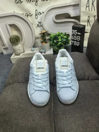 Adidas Superstar Noir et Argent Métallique Sneakers Lifestyle 20
