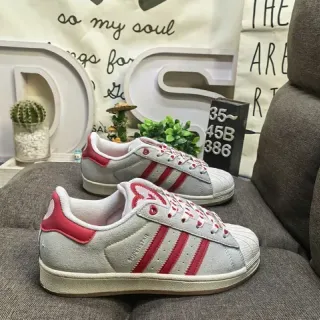 Adidas Superstar رمادي وأحمر حذاء أسلوب حياة