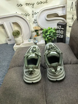 Adidas Terrex Army Green Gray Rugged Trail Silhouette Gaiter-Style Collar Running Shoes 8